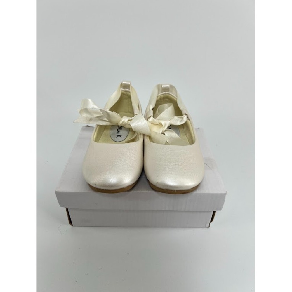 Olivia K Toddler Girls Size 6 Ivory Leather Ballet Maryjane Dress Shoes Satin